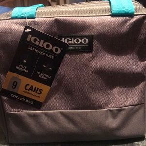 FINAL PRICE! BNWT Igloo Cooler Bag